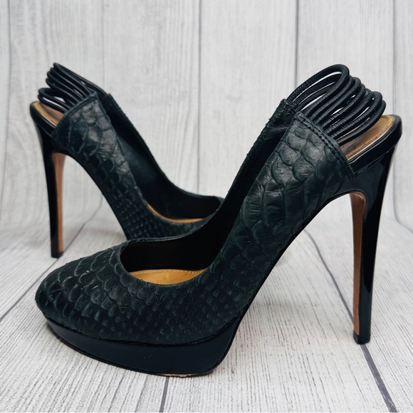 Badgley Mischka Mark & James MARCY Black Leather Platform Heels Pumps Size 8M - Picture 1 of 7